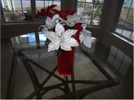 holiday-centerpiece-with-water-bead-crystals-7467945